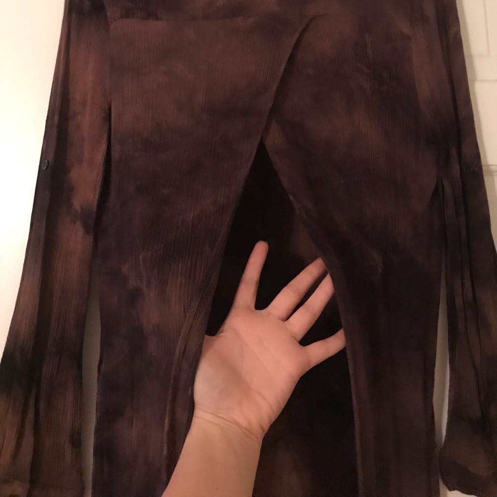 Fun blouse! - Picture 5 of 5